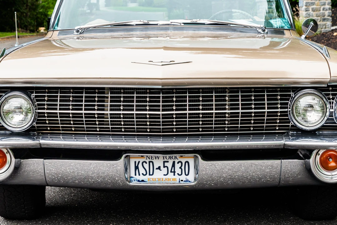 1961 Cadillac Series 62 6th Gen - Image 19 of 31