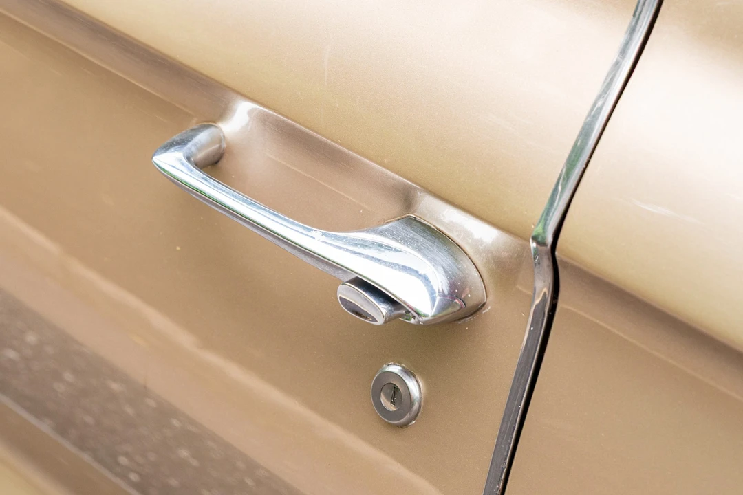 1961 Cadillac Series 62 6th Gen - Image 24 of 31