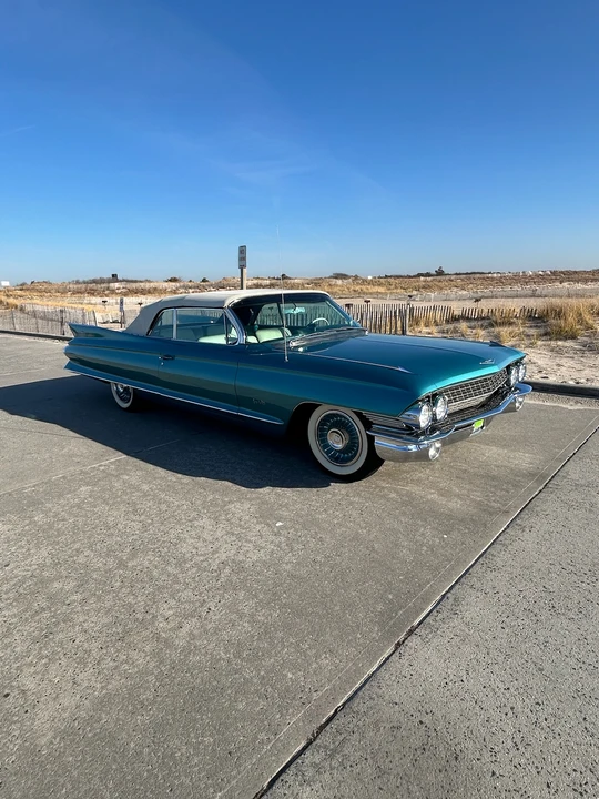 1961 Cadillac Series 62 6th Gen - Image 10 of 31