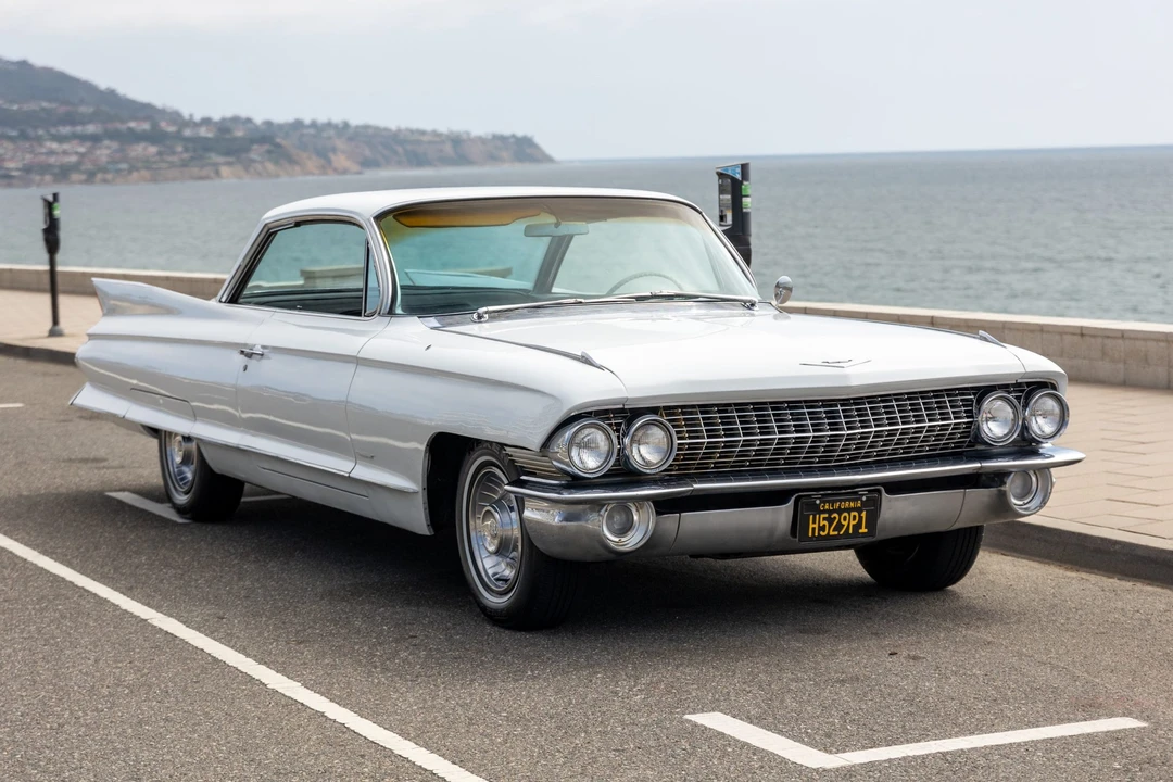 1961 Cadillac Series 62 6th Gen - Image 6 of 31
