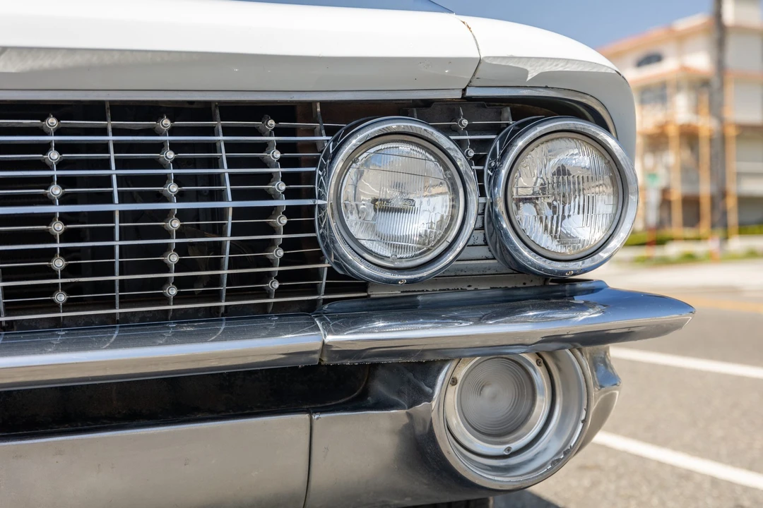 1961 Cadillac Series 62 6th Gen - Image 14 of 31