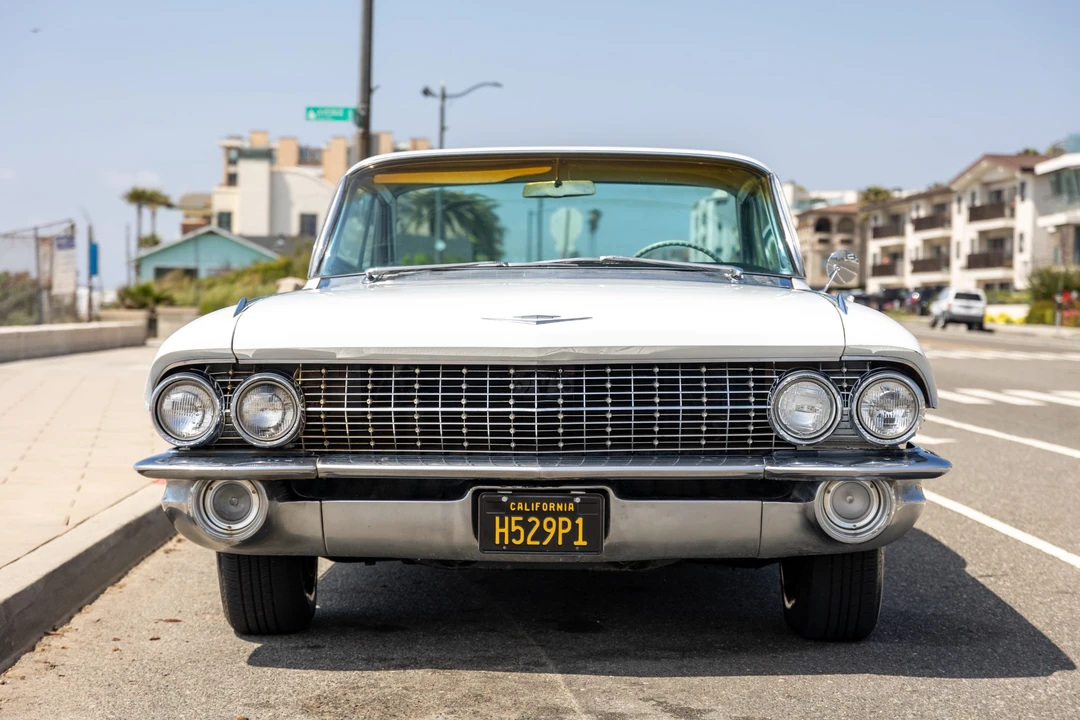 1961 Cadillac Series 62 6th Gen - Image 4 of 31