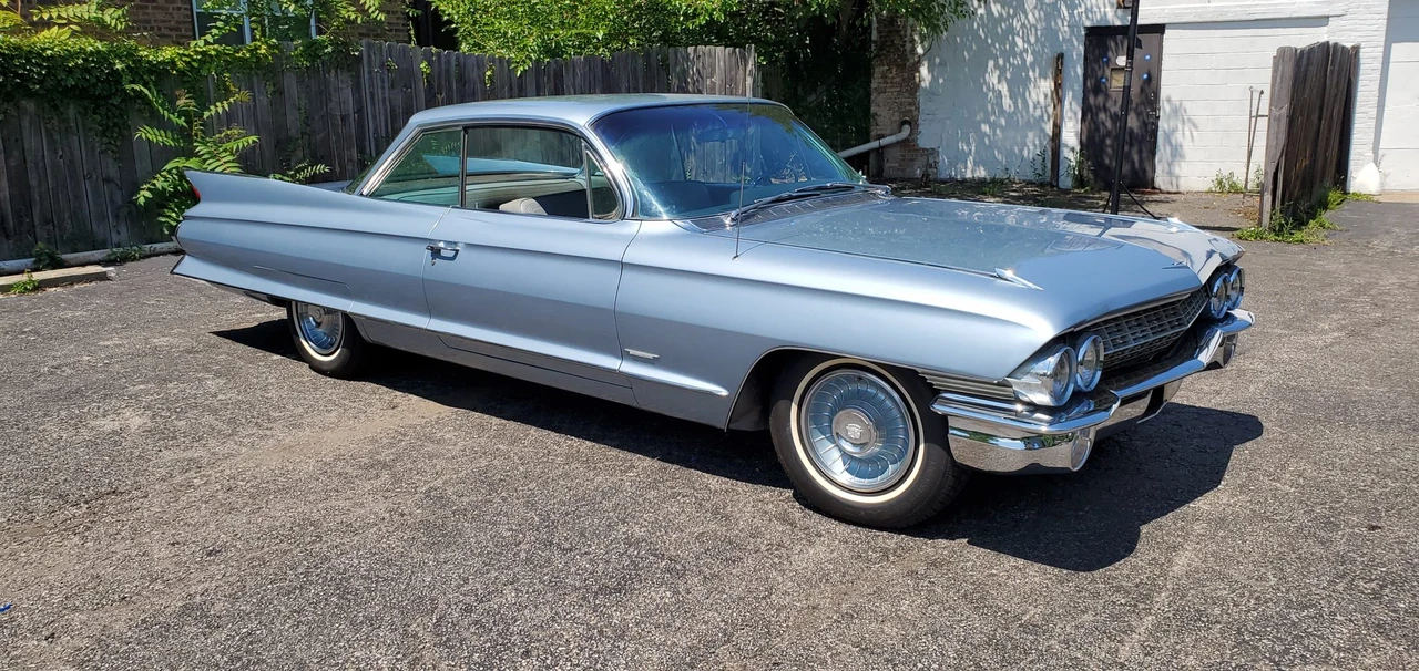 1961 Cadillac Series 62 6th Gen - Image 4 of 31