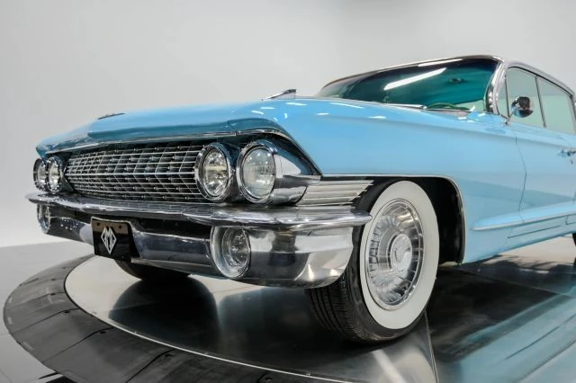 1961 Cadillac Series 62 6th Gen - Image 14 of 31