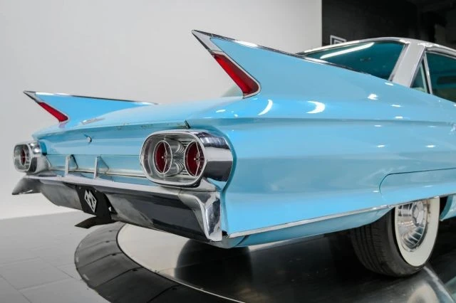 1961 Cadillac Series 62 6th Gen - Image 21 of 31