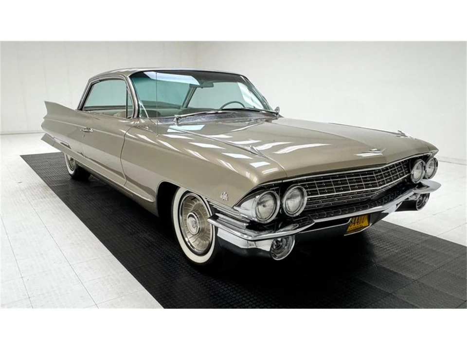 1961 Cadillac Series 62 6th Gen - Image 7 of 31