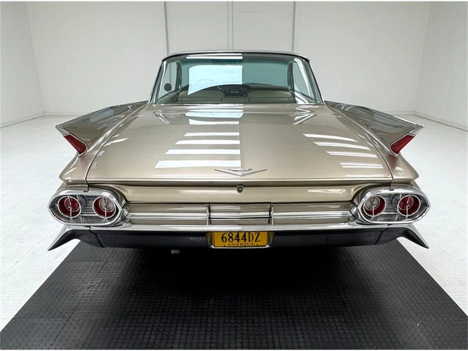 1961 Cadillac Series 62 6th Gen - Image 4 of 31