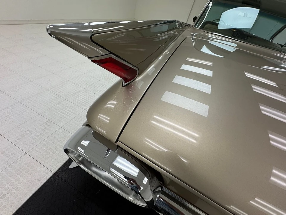 1961 Cadillac DeVille 2nd Gen - Image 30 of 31