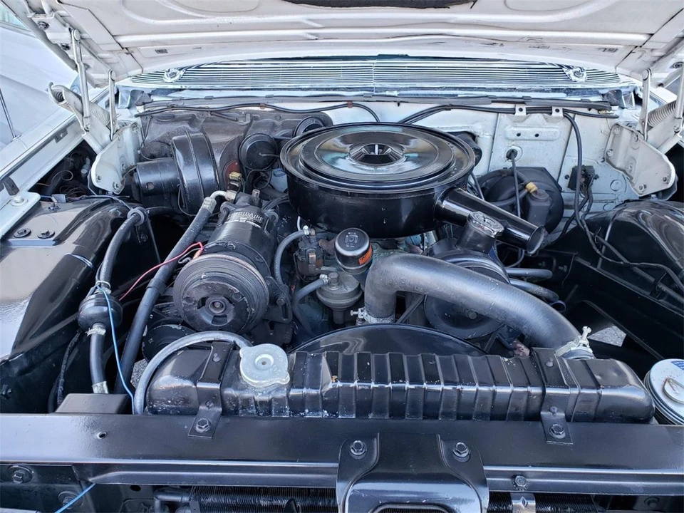 1961 Cadillac Series 62 6th Gen - Image 12 of 31