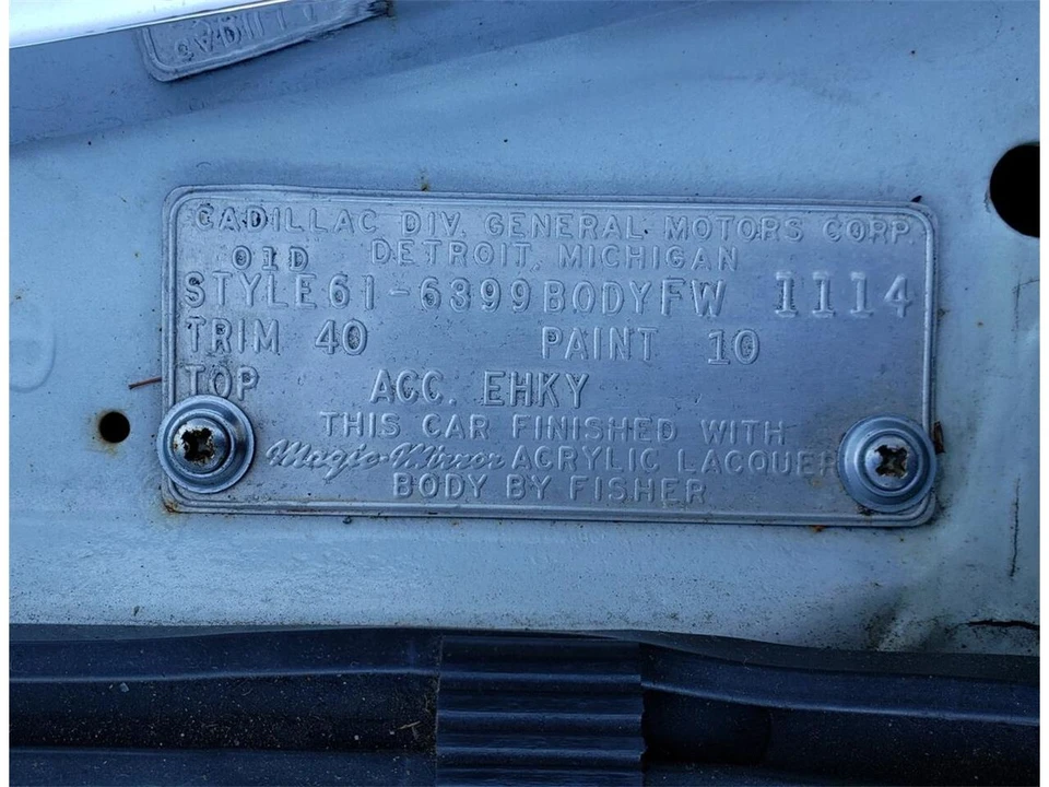 1961 Cadillac Series 62 6th Gen - Image 14 of 31