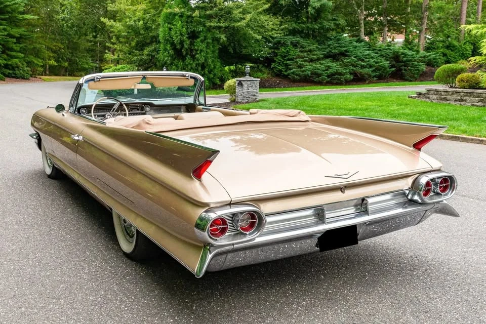 1961 Cadillac Series 61 - Image 2 of 6