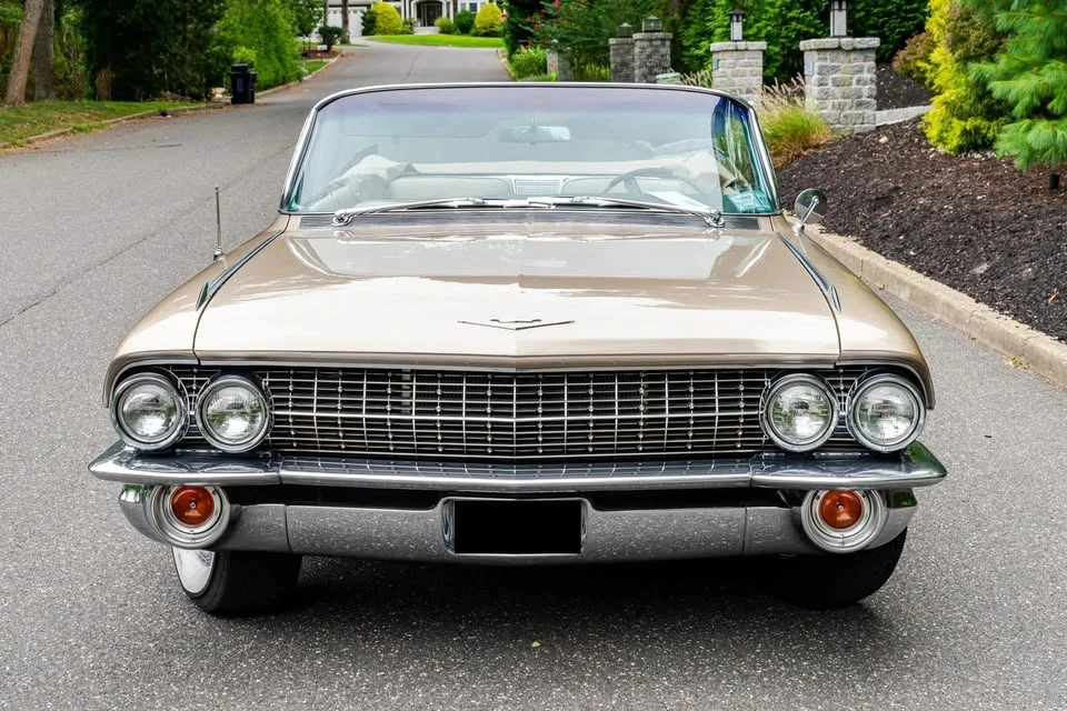 1961 Cadillac Series 61 - Image 3 of 6