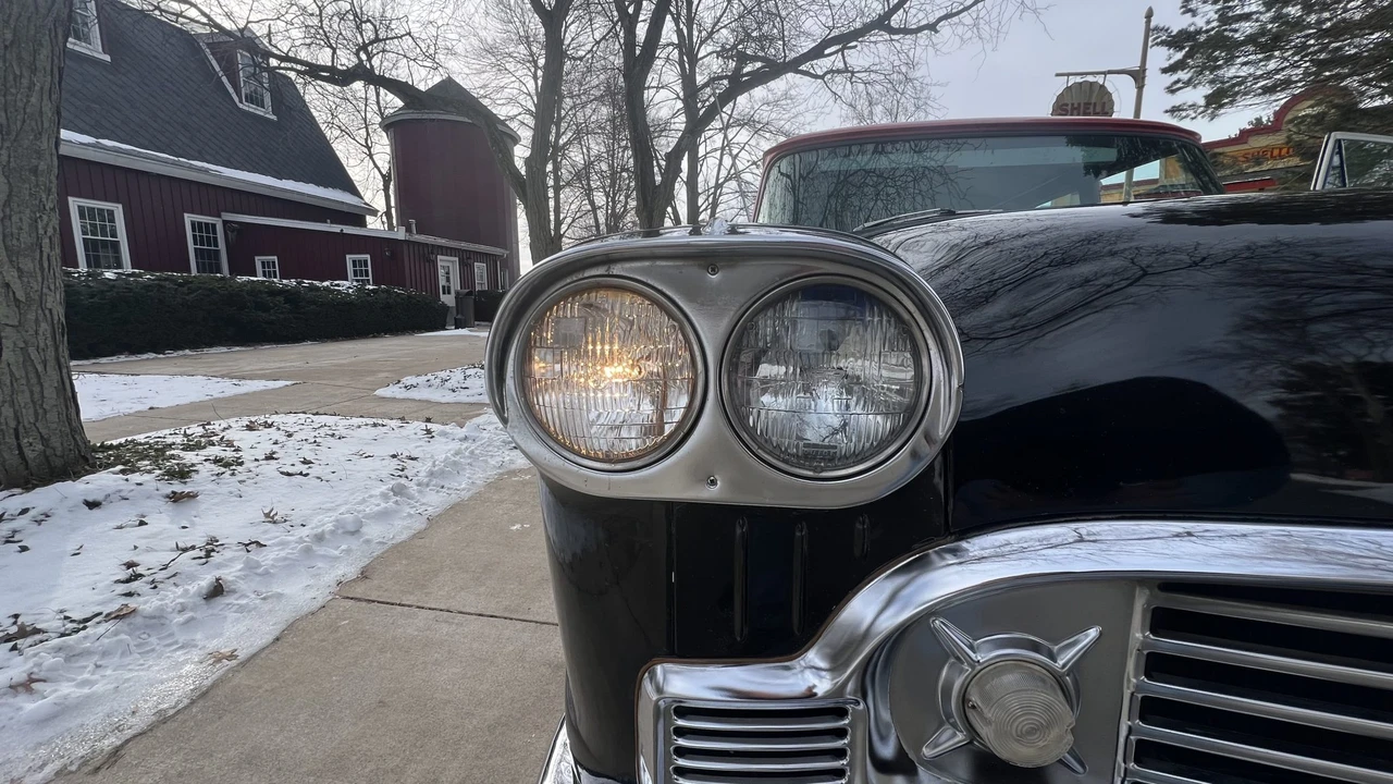 1961 Checker - Image 13 of 31