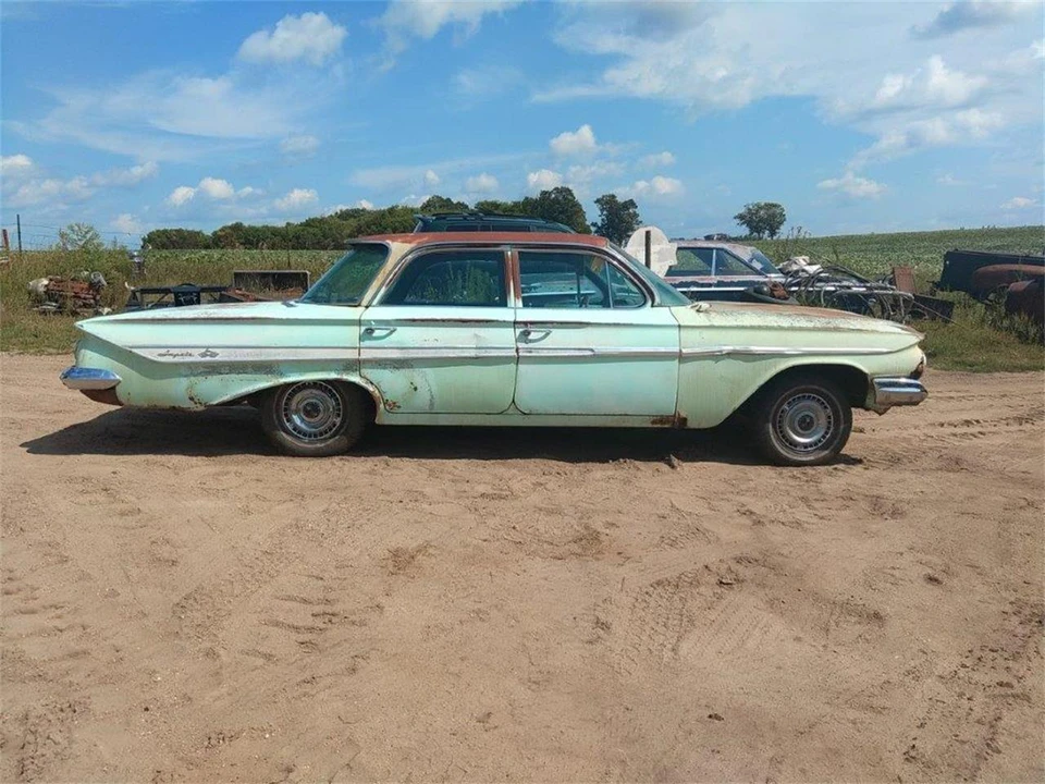 1961 Chevrolet Bel Air 6th Gen - Image 3 of 14
