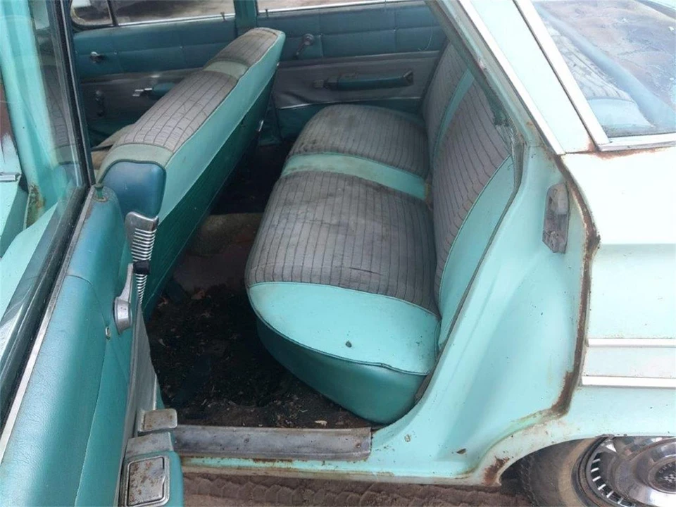 1961 Chevrolet Bel Air 6th Gen - Image 10 of 14