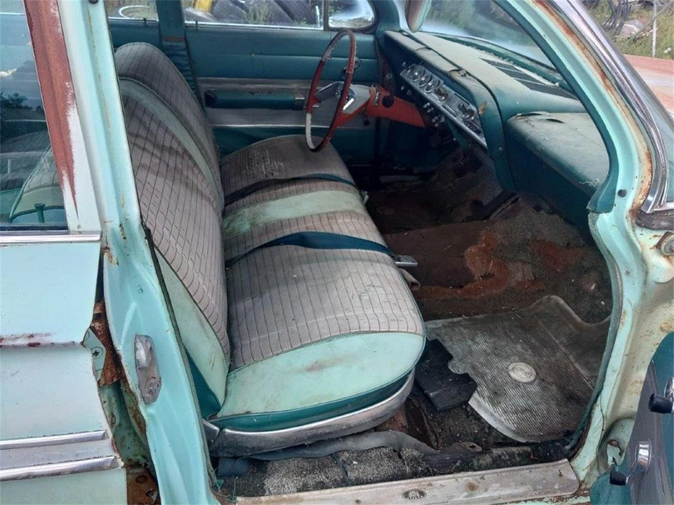 1961 Chevrolet Bel Air 6th Gen - Image 11 of 14