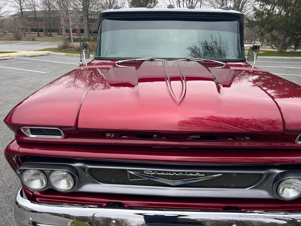 1961 Chevrolet Task Force - Image 22 of 31