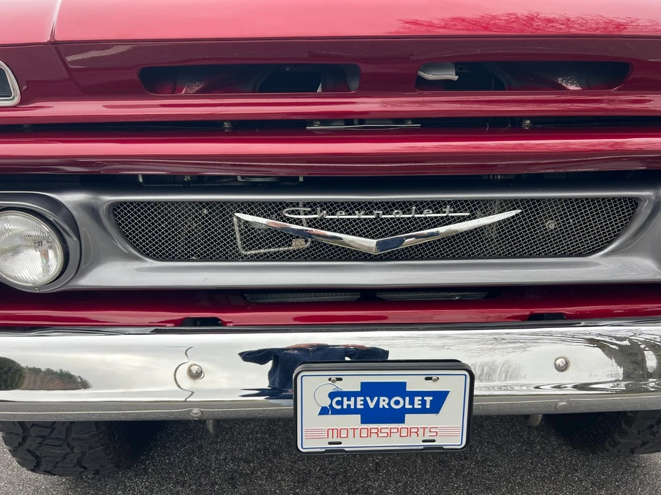 1961 Chevrolet Task Force - Image 28 of 31