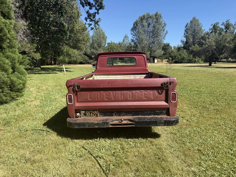 1961 Chevrolet Task Force - Image 3 of 31