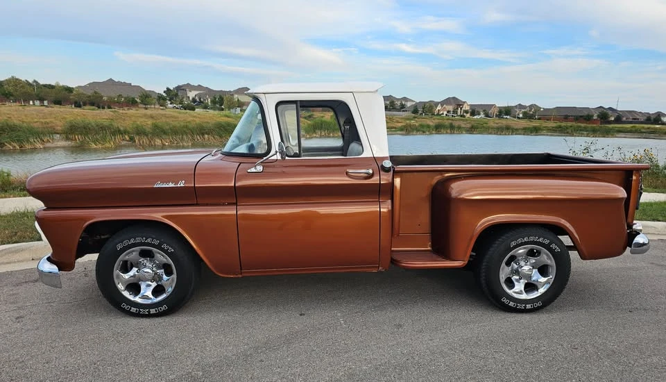 1961 Chevrolet Task Force - Image 2 of 20