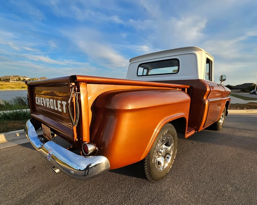 1961 Chevrolet Task Force - Image 5 of 20