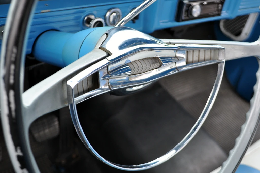 1961 Chevrolet Task Force - Image 28 of 31