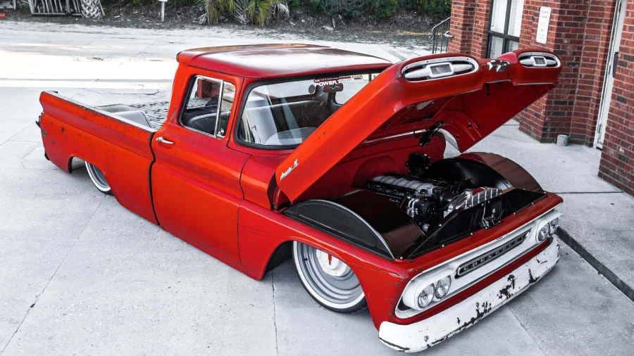 1961 Chevrolet Task Force - Image 28 of 31