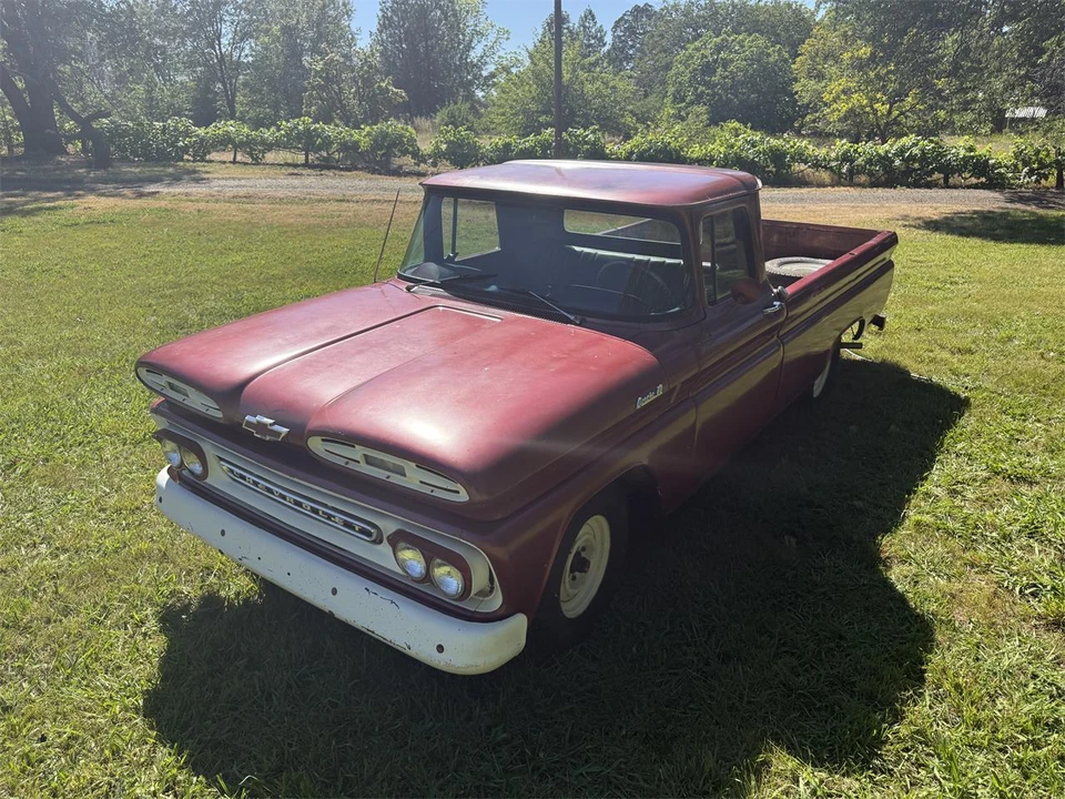 1961 Chevrolet Task Force - Image 2 of 31