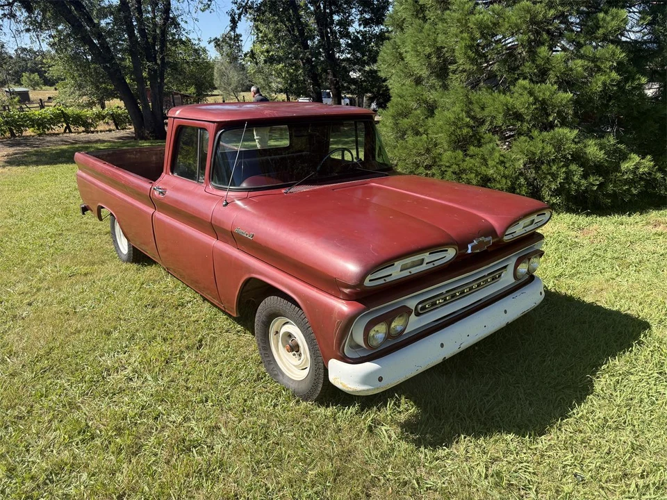 1961 Chevrolet Task Force - Image 12 of 31