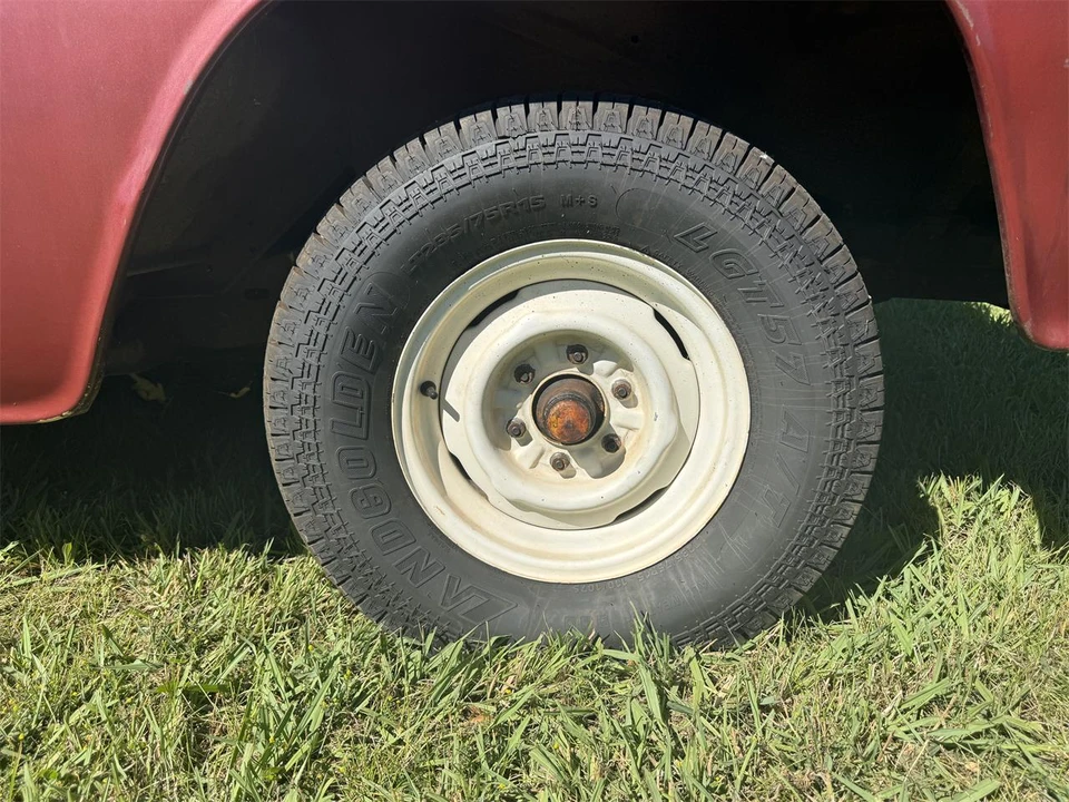 1961 Chevrolet Task Force - Image 30 of 31