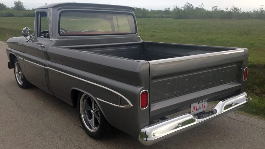 1961 Chevrolet Task Force - Image 2 of 8
