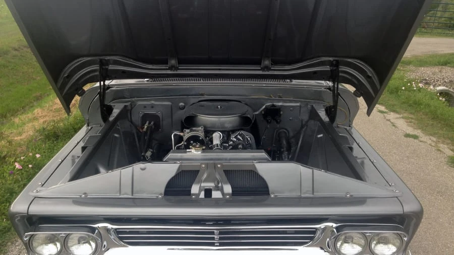 1961 Chevrolet Task Force - Image 6 of 8