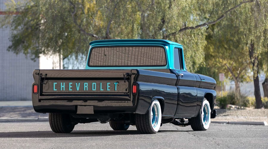 1961 Chevrolet Task Force - Image 13 of 31