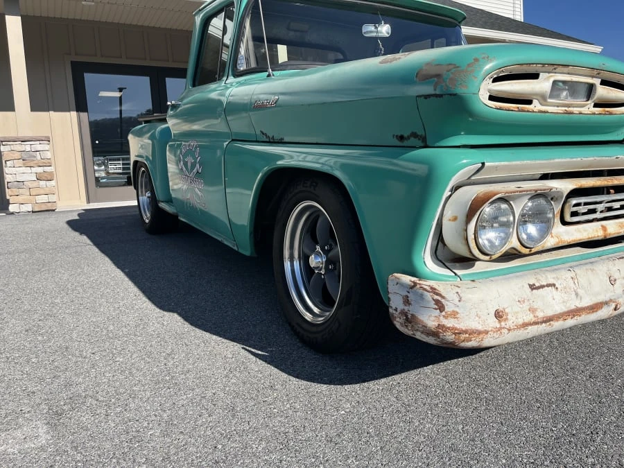 1961 Chevrolet Task Force - Image 8 of 18