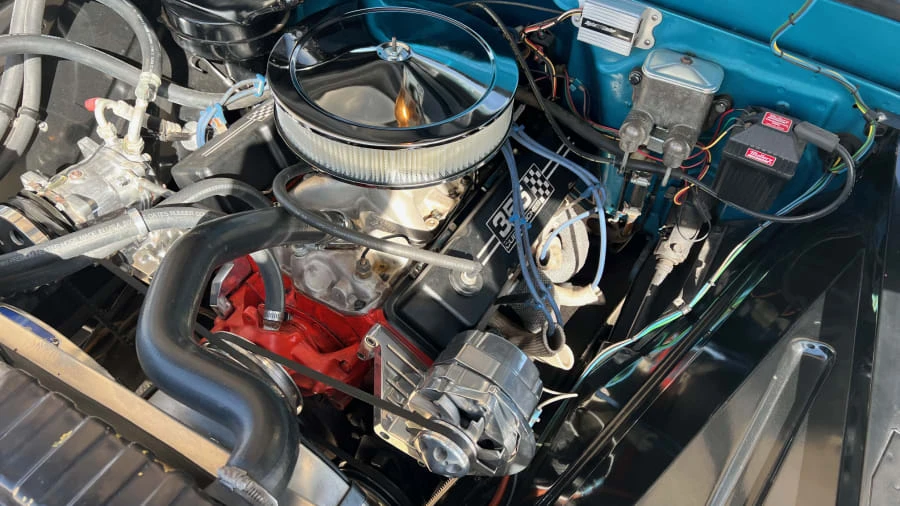 1961 Chevrolet Task Force - Image 10 of 20