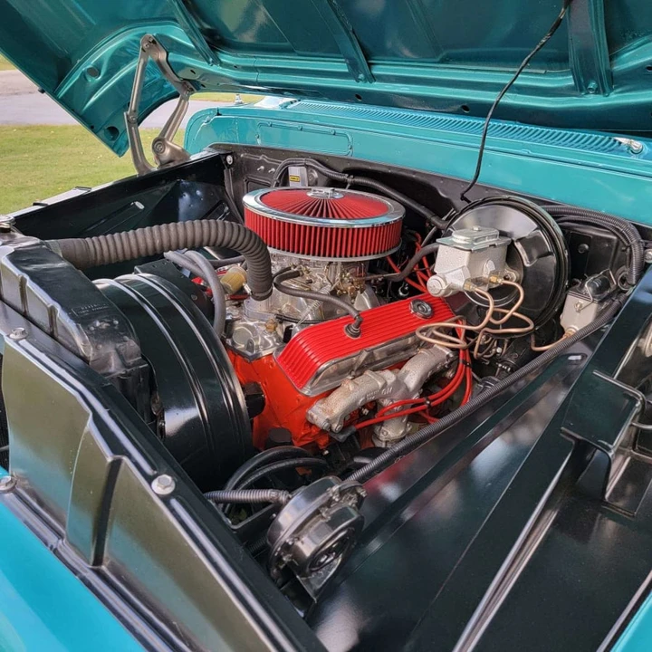 1961 Chevrolet Task Force - Image 13 of 15