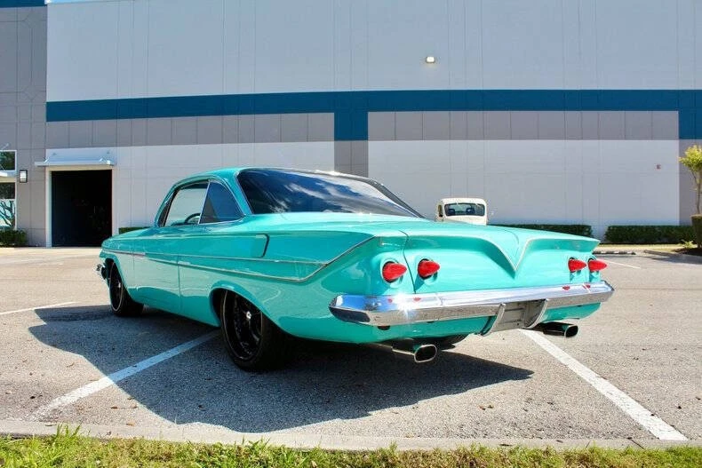 1961 Chevrolet Bel Air - Image 12 of 31
