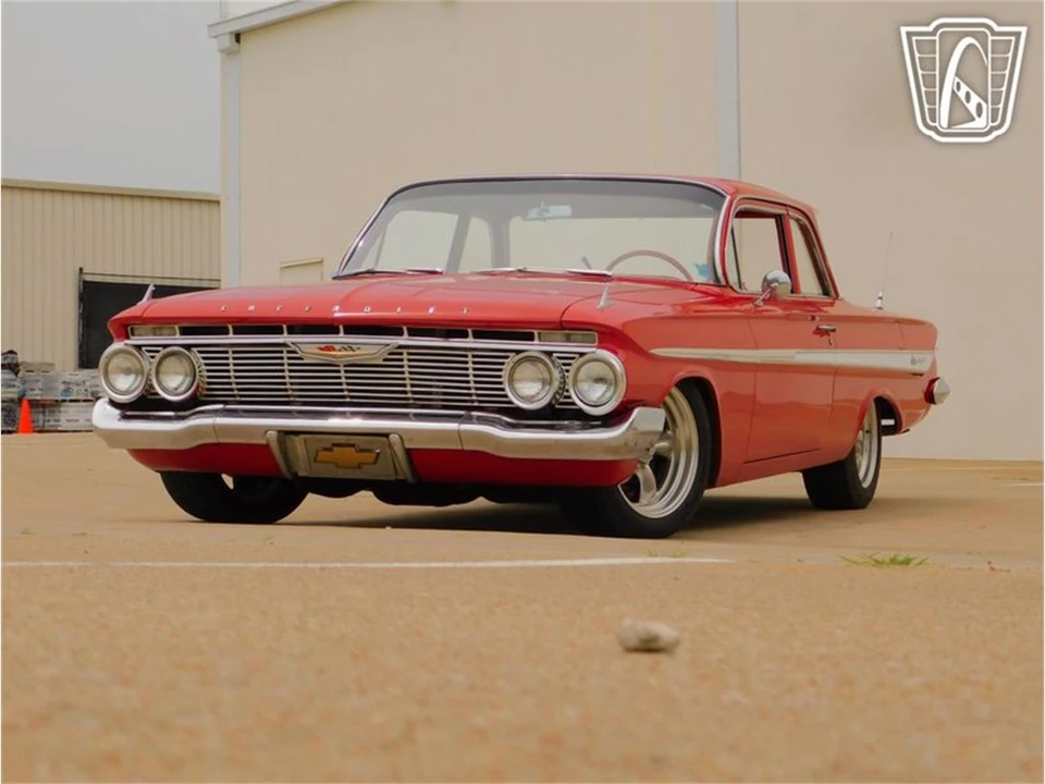 1961 Chevrolet Bel Air 6th Gen - Image 2 of 31