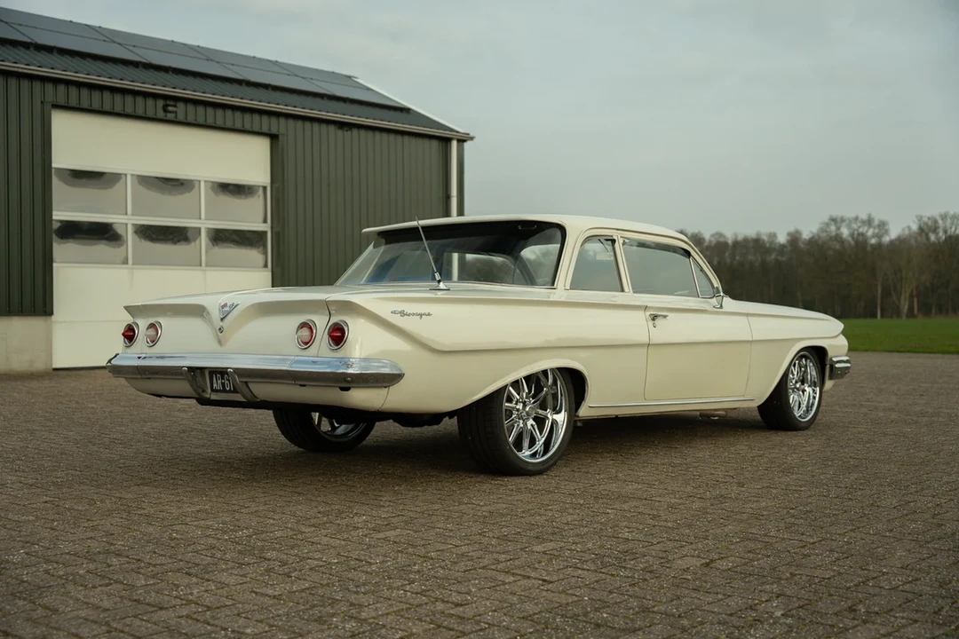 1961 Chevrolet Biscayne - Image 4 of 30