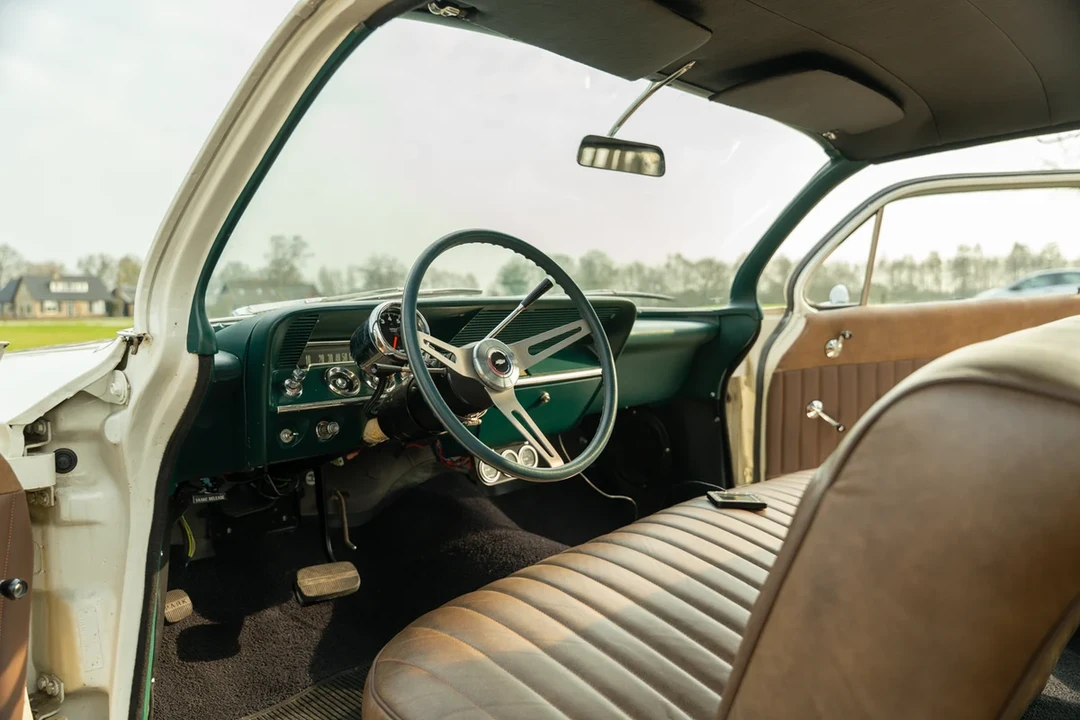 1961 Chevrolet Biscayne - Image 15 of 30