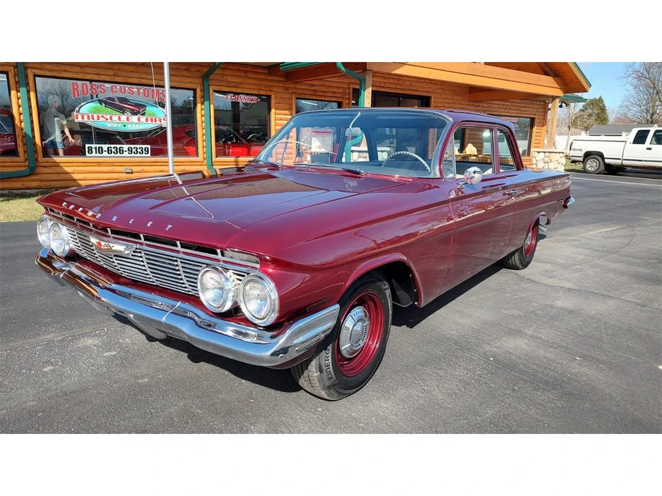 1961 Chevrolet Biscayne - Image 2 of 31
