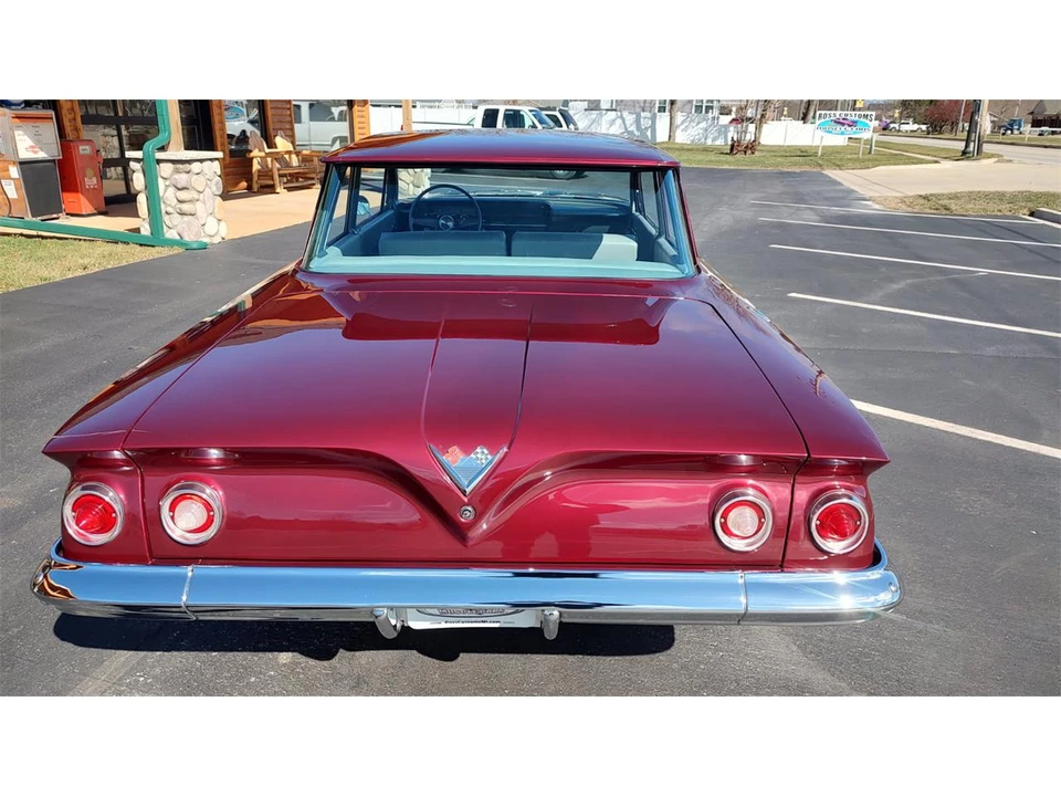 1961 Chevrolet Biscayne - Image 21 of 31