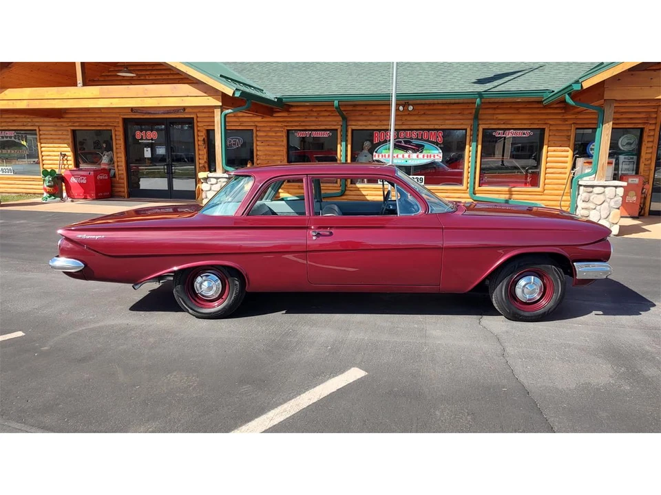 1961 Chevrolet Biscayne - Image 27 of 31
