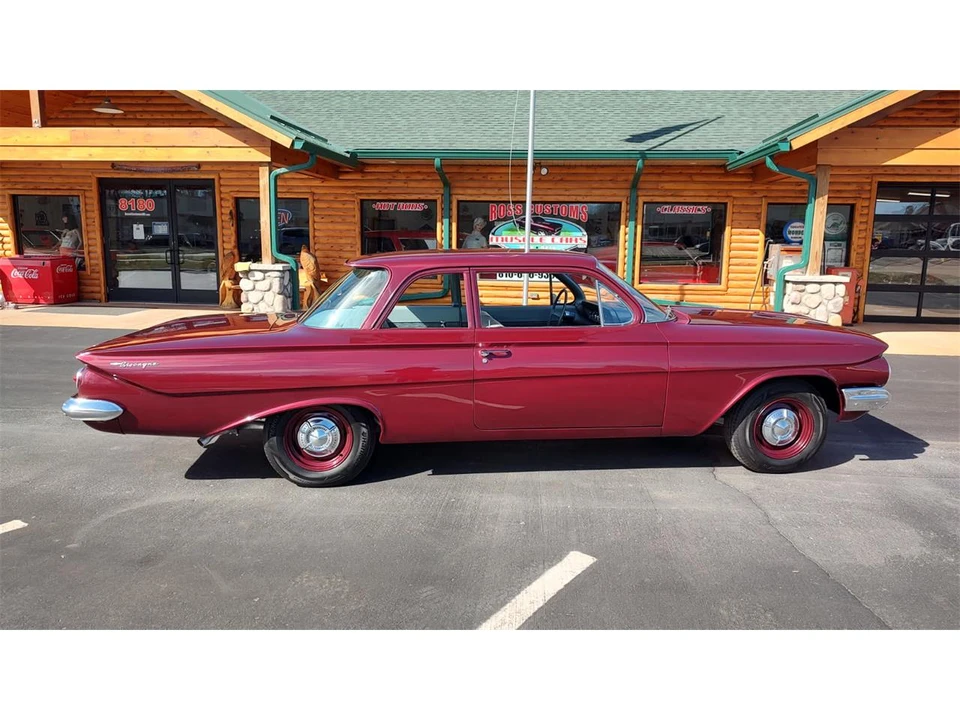 1961 Chevrolet Biscayne - Image 28 of 31