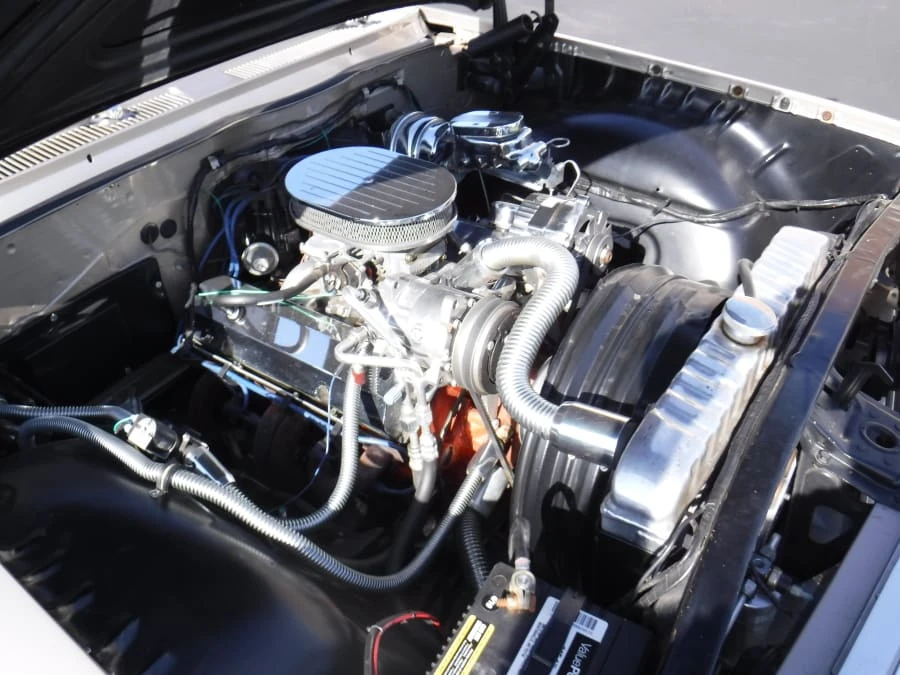 1961 Chevrolet Biscayne - Image 4 of 11