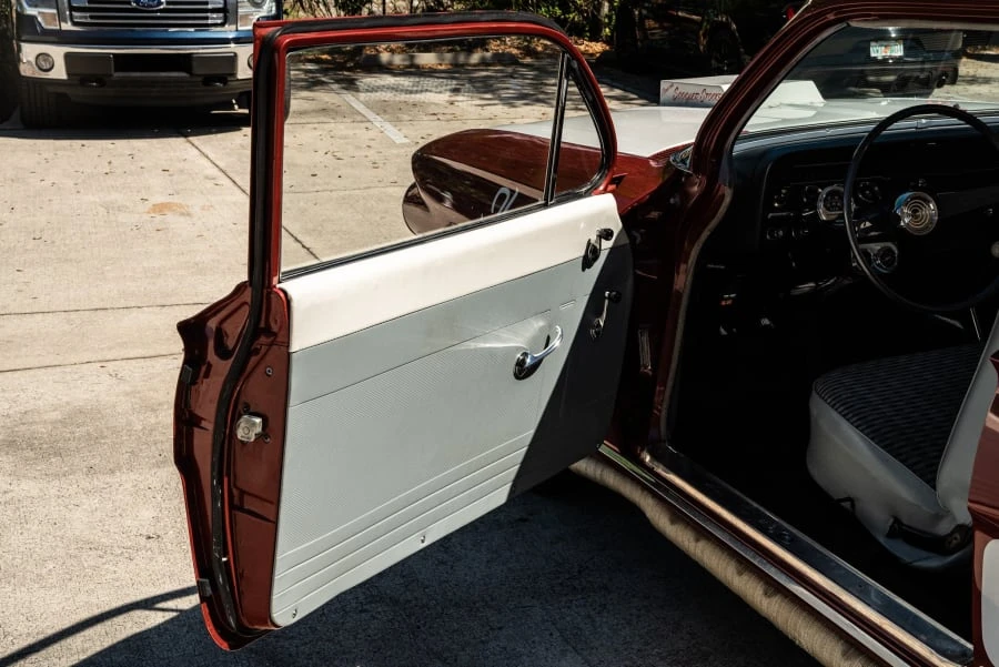 1961 Chevrolet Biscayne - Image 29 of 31