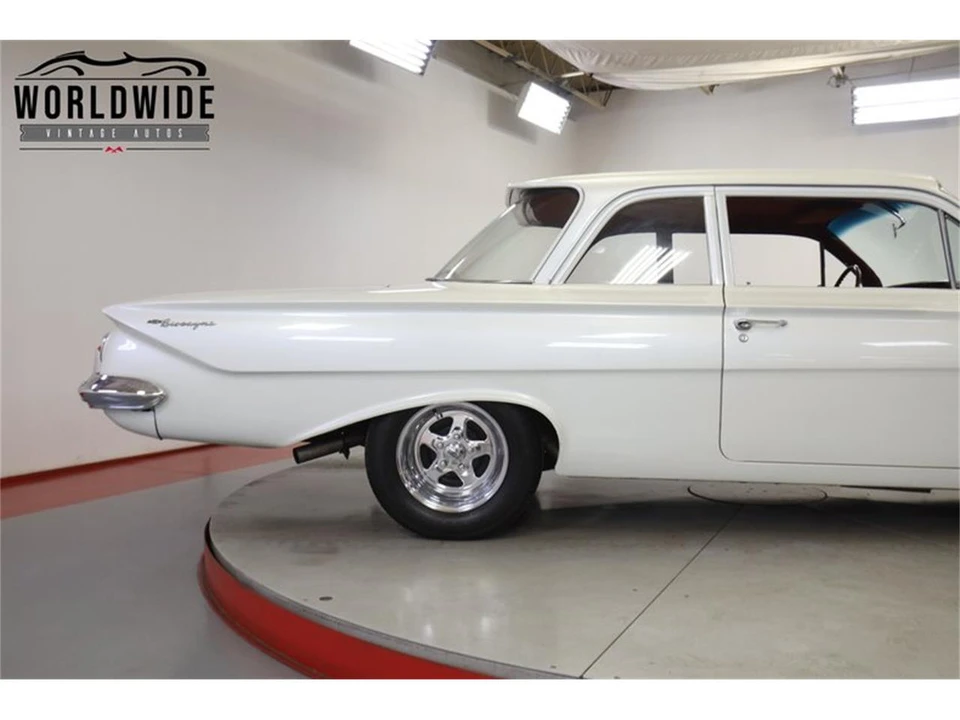 1961 Chevrolet Biscayne - Image 9 of 31