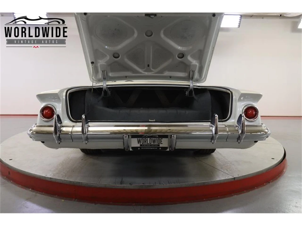1961 Chevrolet Biscayne - Image 18 of 31