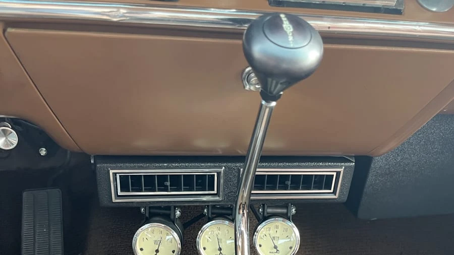 1961 Chevrolet Biscayne - Image 15 of 19