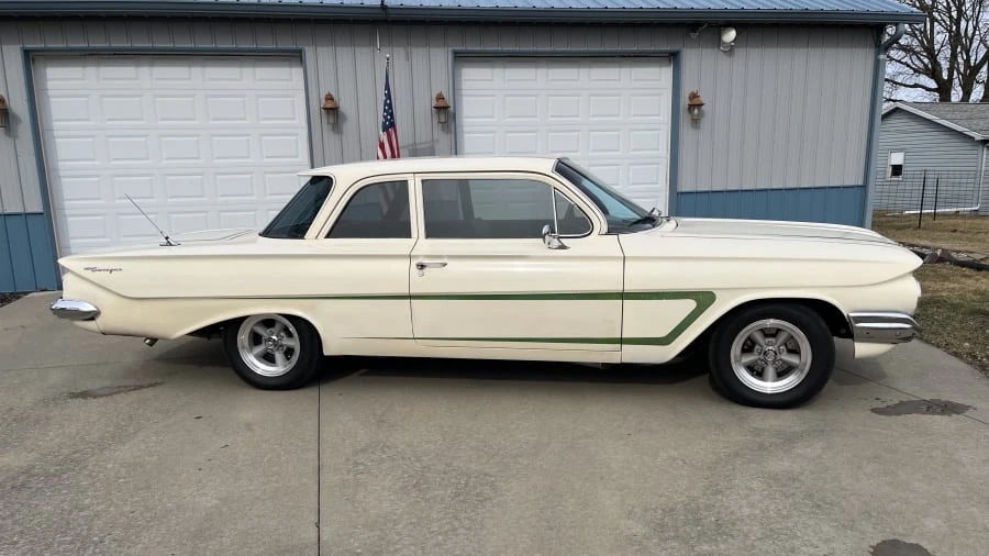 1961 Chevrolet Biscayne - Image 2 of 19